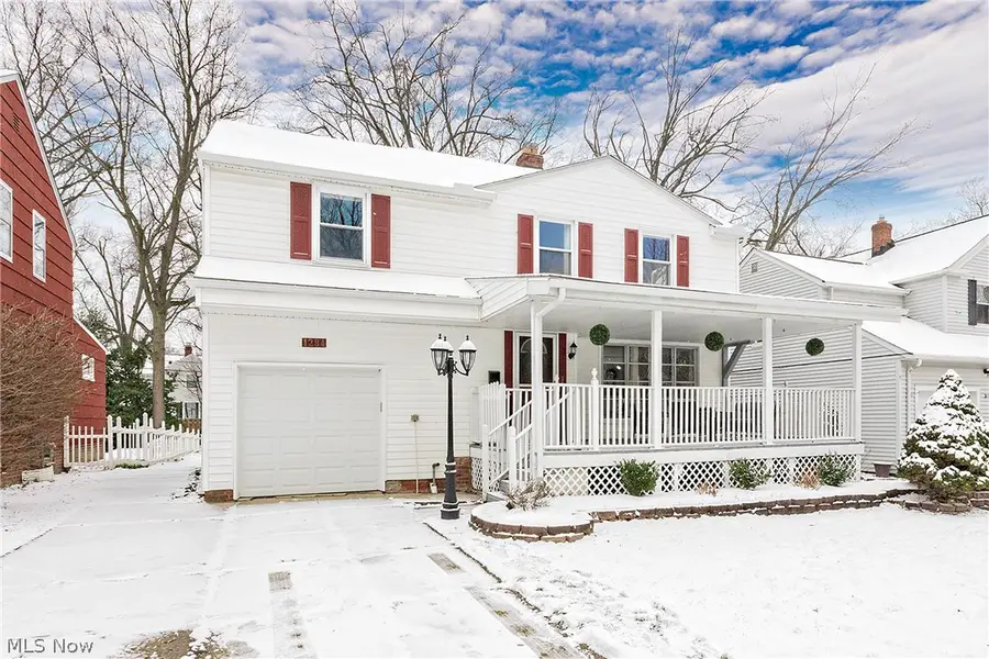 1284 Brainard Road, Lyndhurst, OH 44124 - #2