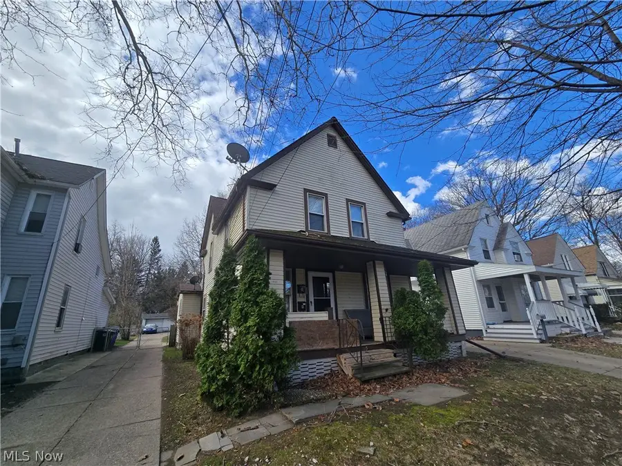 3805 Revere Court, Cleveland, OH 44109 - #2