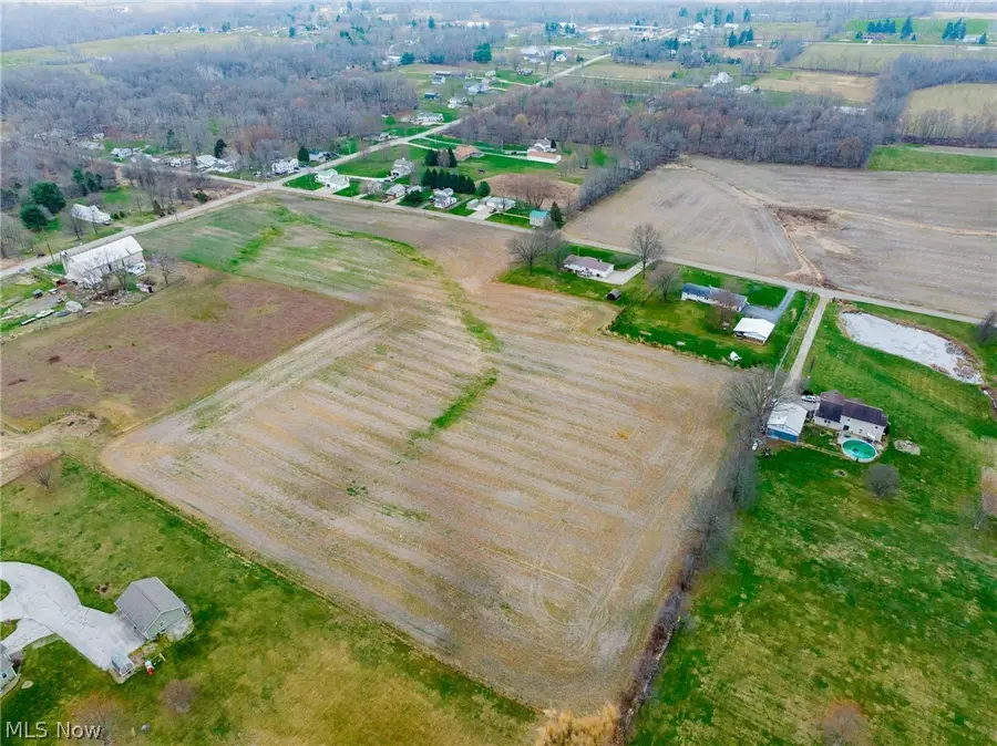 Pigeon Run Sw Avenue, Navarre, OH 44662 - #2