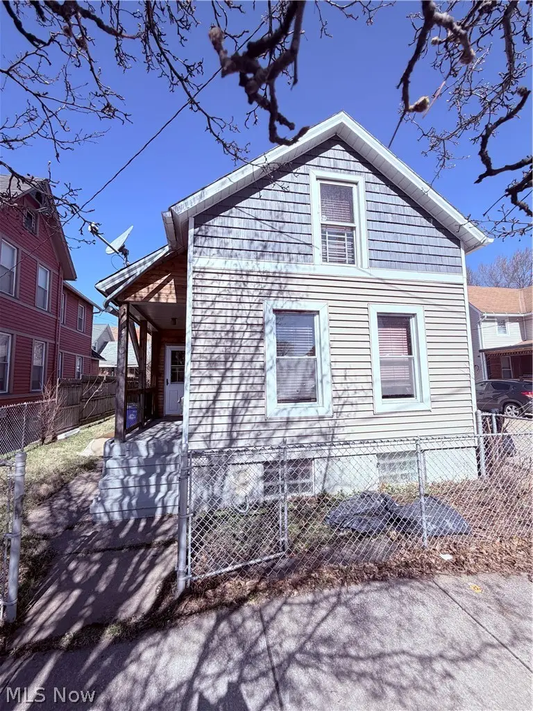 3410 Hancock Avenue, Cleveland, OH 44113 - #2