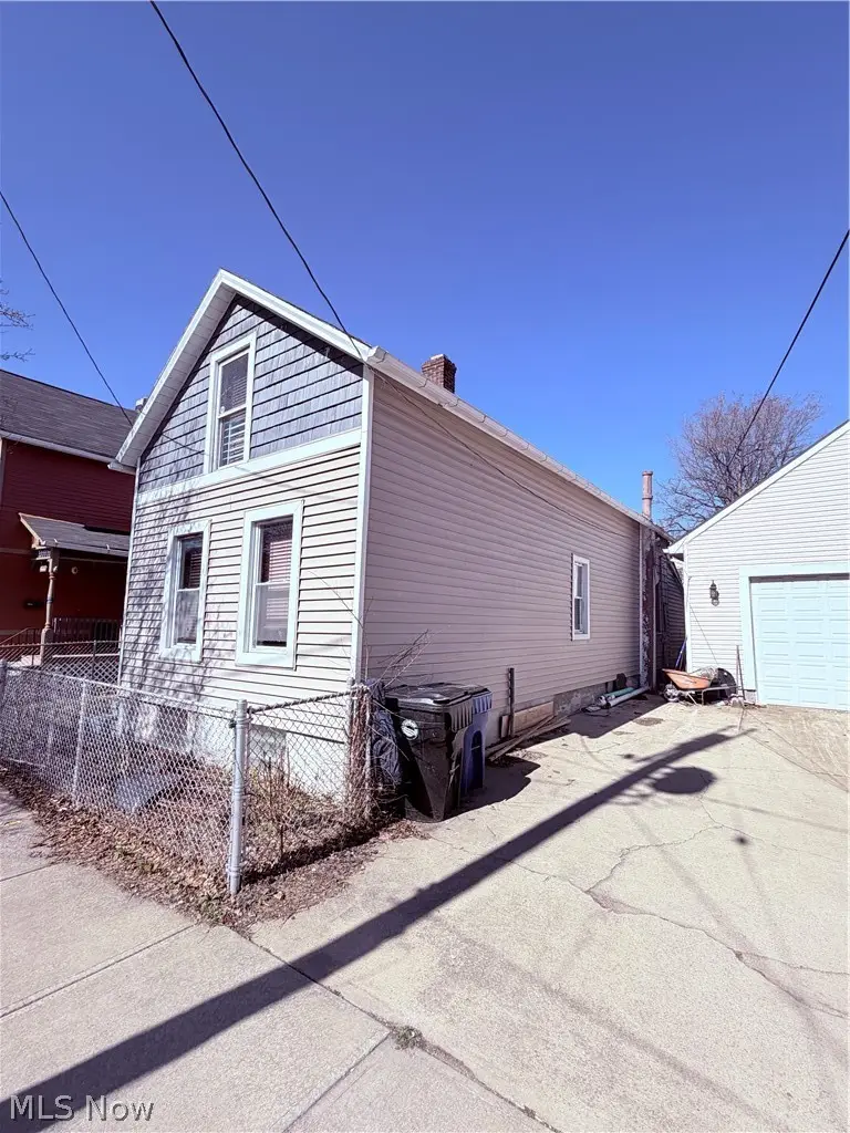 3410 Hancock Avenue, Cleveland, OH 44113 - #3