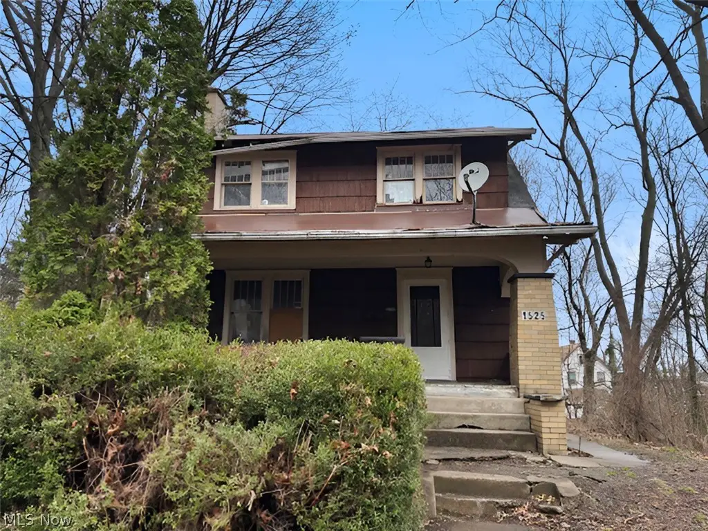 1525 14th Ne Street, Canton, OH 44705 - #1