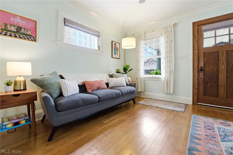 2080 Mars Avenue, Lakewood, OH 44107 - #3