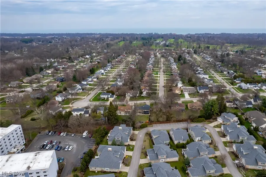 20 Somerset Drive, Rocky River, OH 44116 - #3