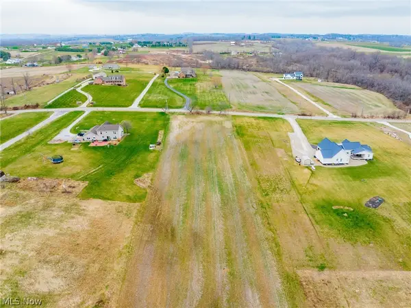 Pigeon Run Sw Avenue, Navarre, OH 44662