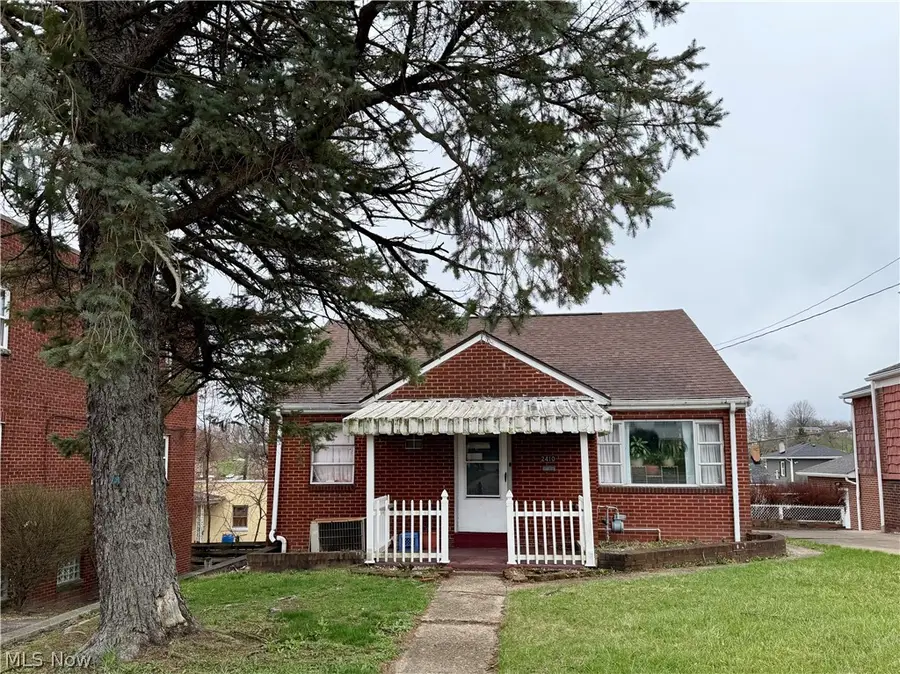 2410 Sunset Boulevard, Steubenville, OH 43952 - #2