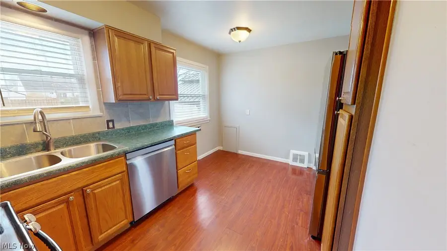 30008 Mildred Drive, Willowick, OH 44095 - #3