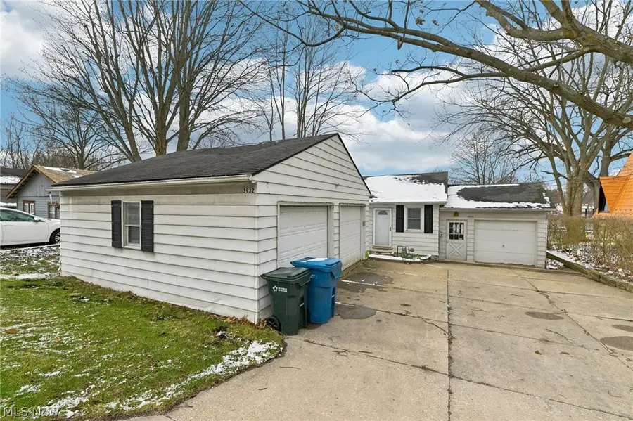 3932 S Main Street, Akron, OH 44319 - #2