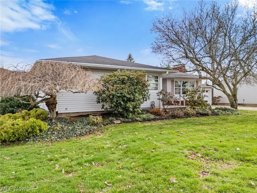 516 E Main Street, Gnadenhutten, OH 44629 - #3