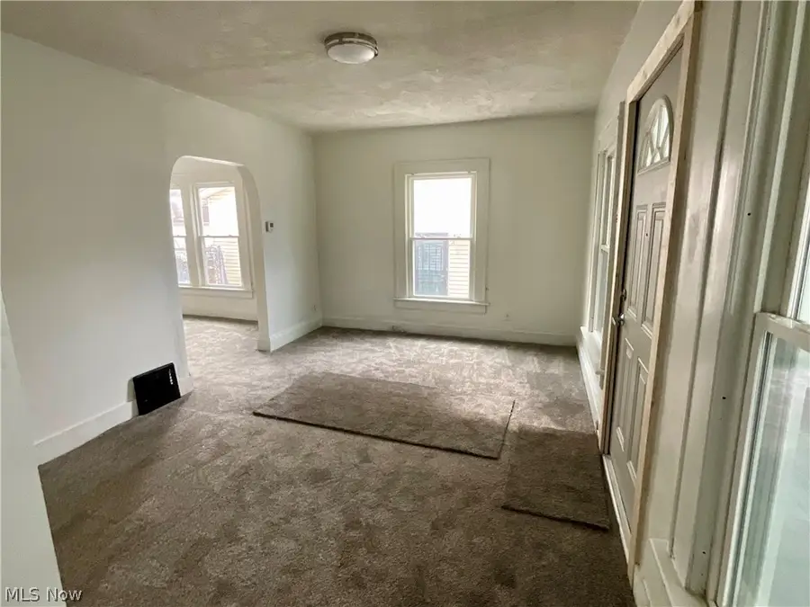 425 Spaulding Street, Akron, OH 44310 - #3