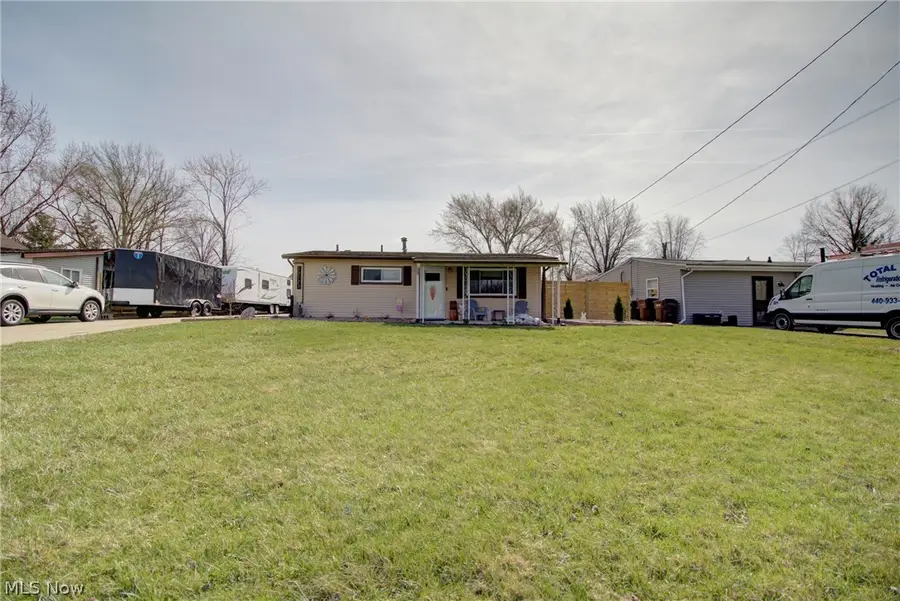 12123 National Drive, Grafton, OH 44044 - #2