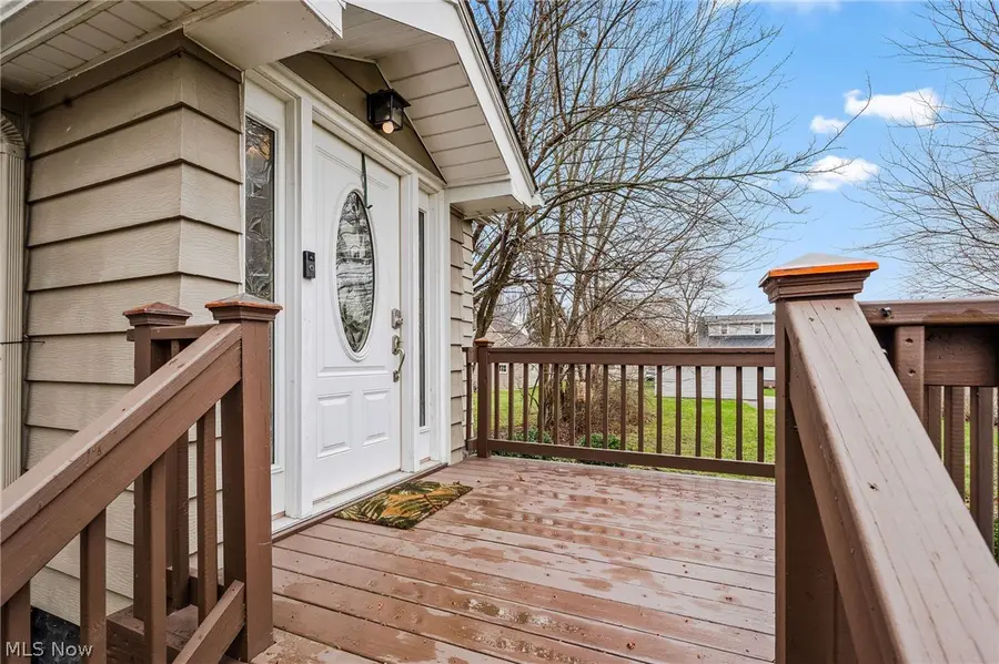 21941 Westwood Avenue, Fairview Park, OH 44126 - #3