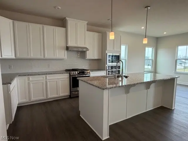 1443 Southbrook Ne Circle, Canton, OH 44721 - #3