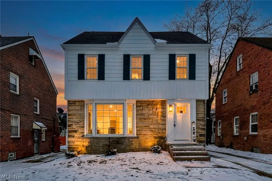 3630 Raymont Boulevard, University Heights, OH 44118 - #3