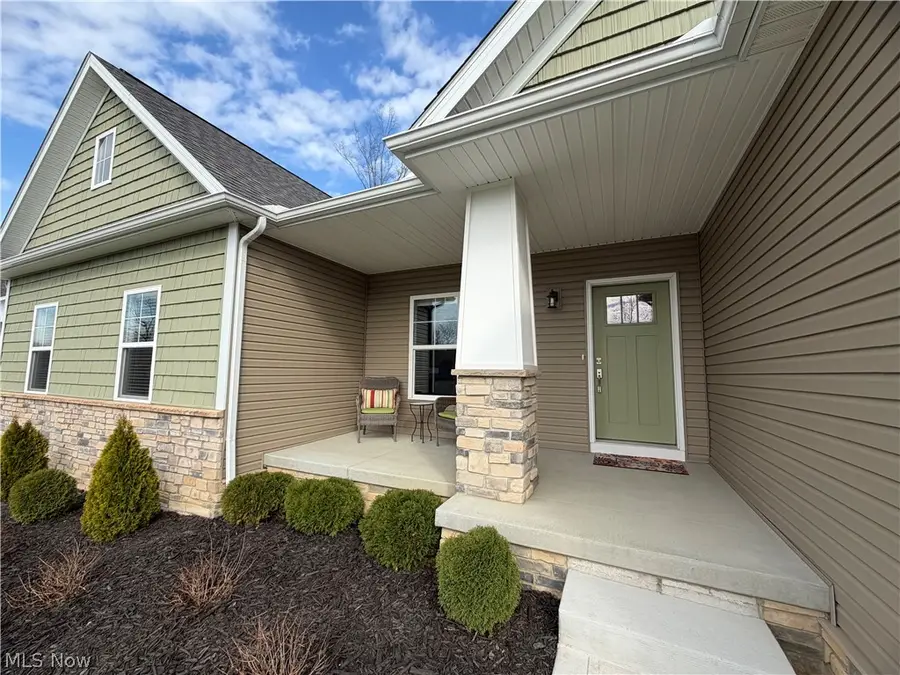 4858 Ashmont Sw Avenue, Canton, OH 44706 - #3