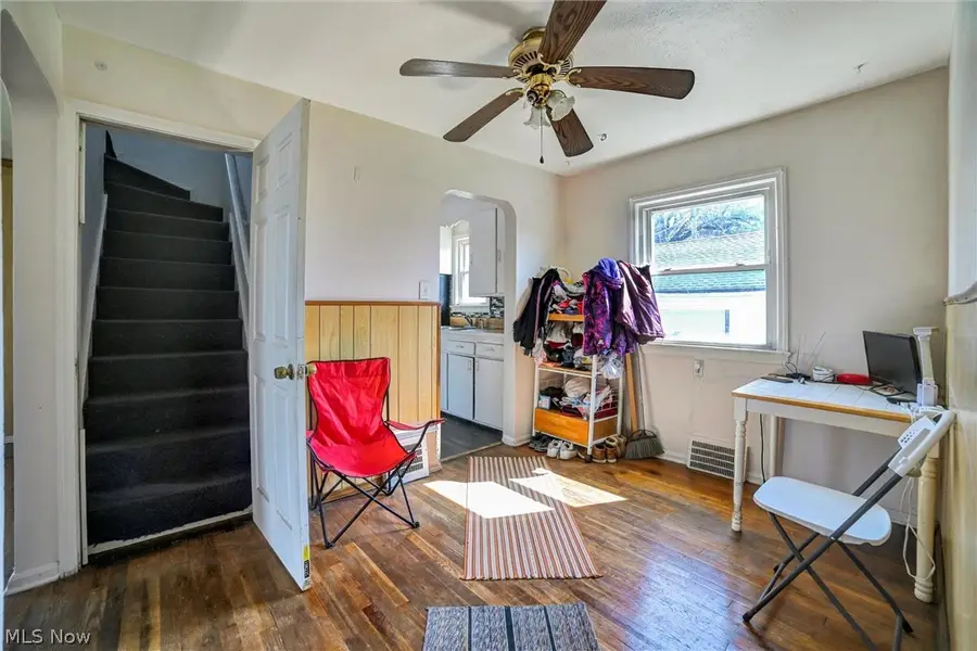 7615 Kenilworth Avenue, Parma, OH 44129 - #3