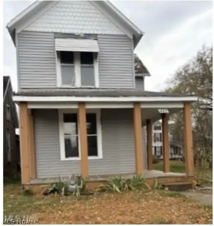 445 N 3rd, Cambridge, OH 43725