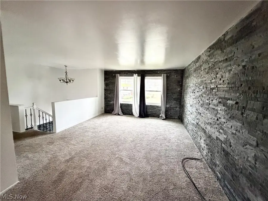 1766 Arthur Nw Drive, Warren, OH 44485 - #3