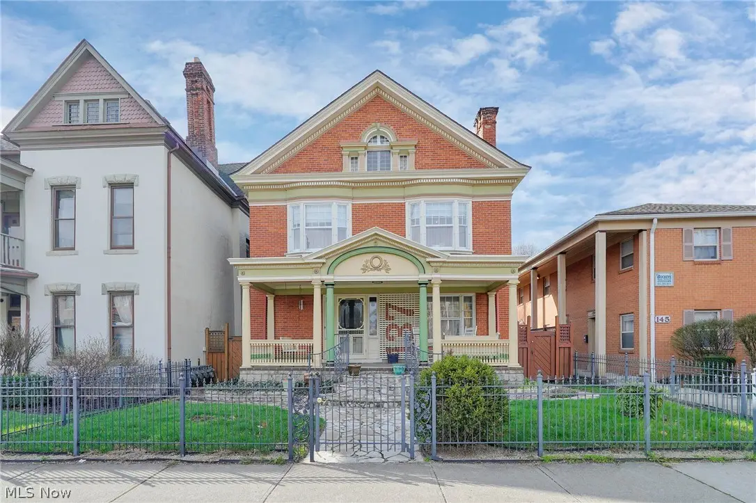 137 King Avenue, Columbus, OH 43201 - #1