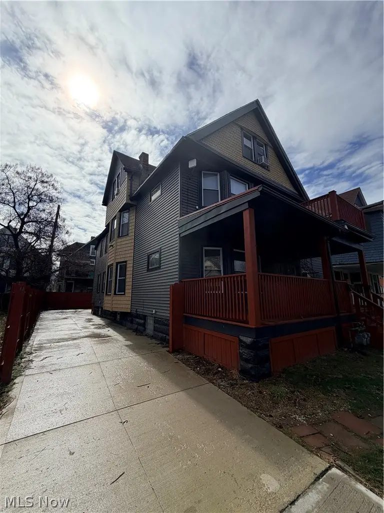 10222 Parkgate Avenue, Cleveland, OH 44108 - #2