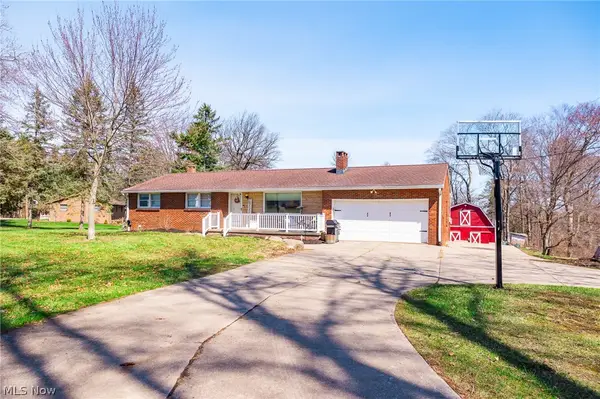 327 Briarhill Street, Rittman, OH 44270
