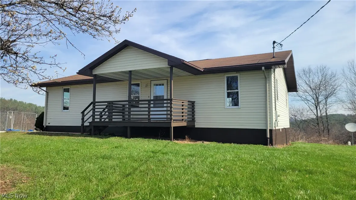 105 Woodcrest Lane, Marietta, OH 45750 - #1