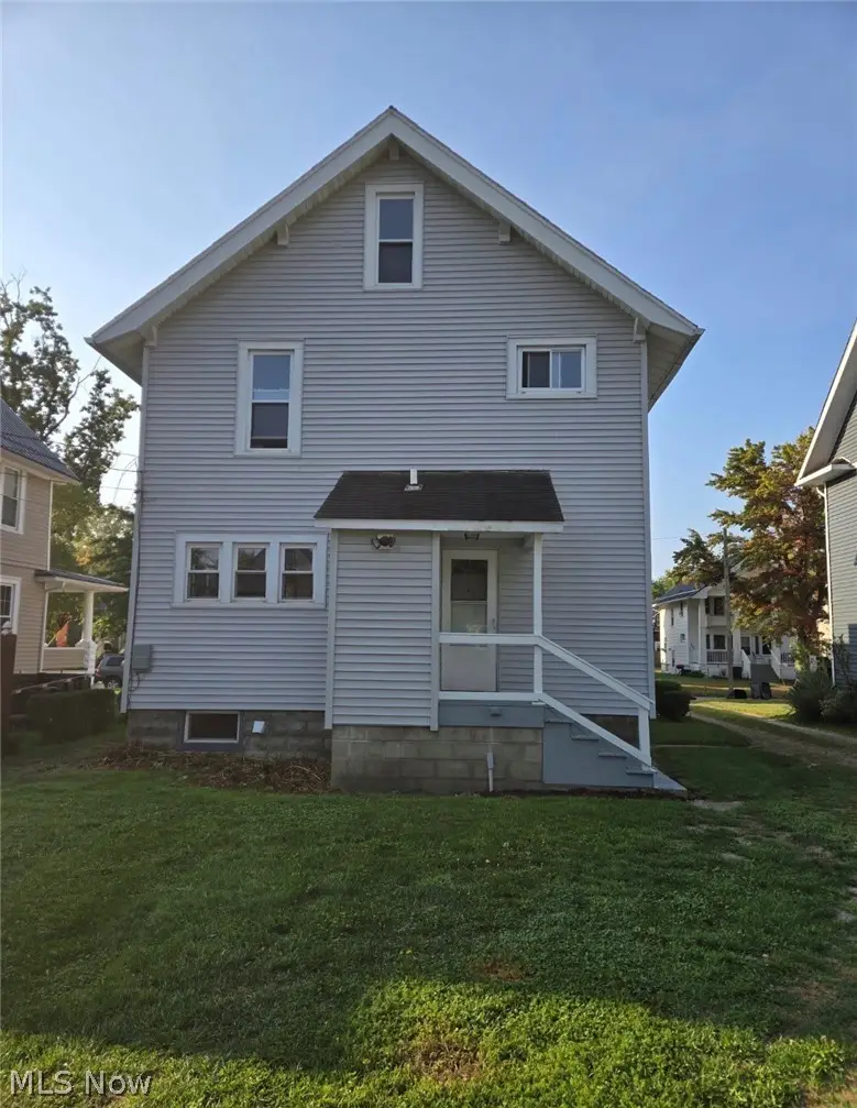 1733 E 47th Street, Ashtabula, OH 44004 - #3