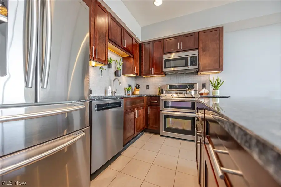 1237 Washington Avenue #1211, Cleveland, OH 44113 - #3