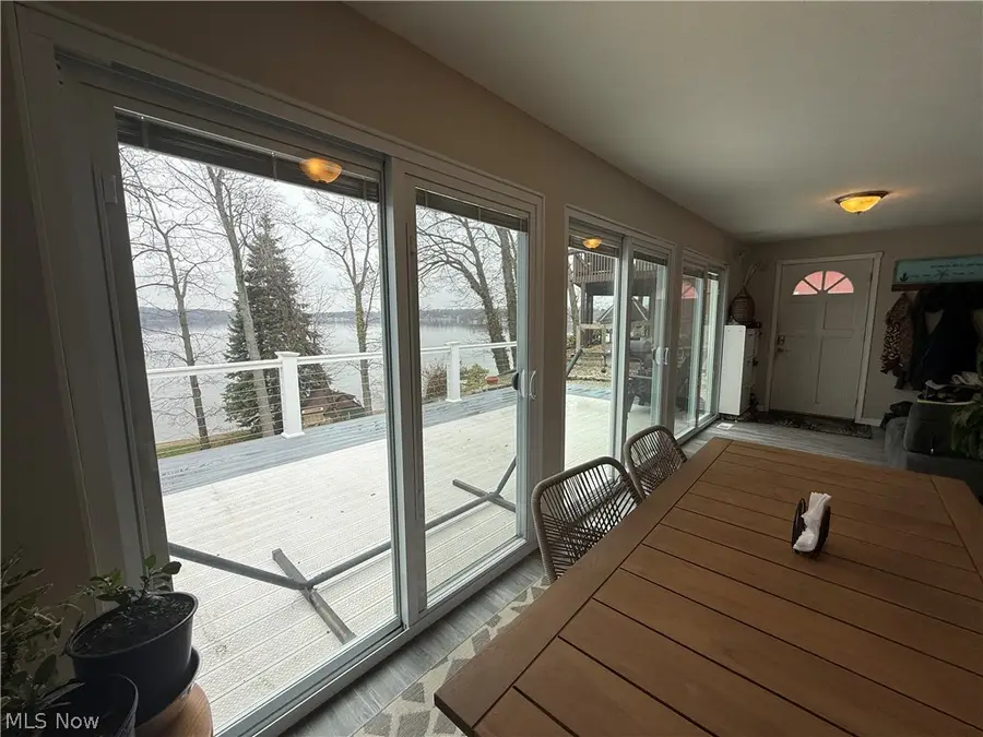 1376 Catherine Avenue Extension, Lakemore, OH 44250 - #3