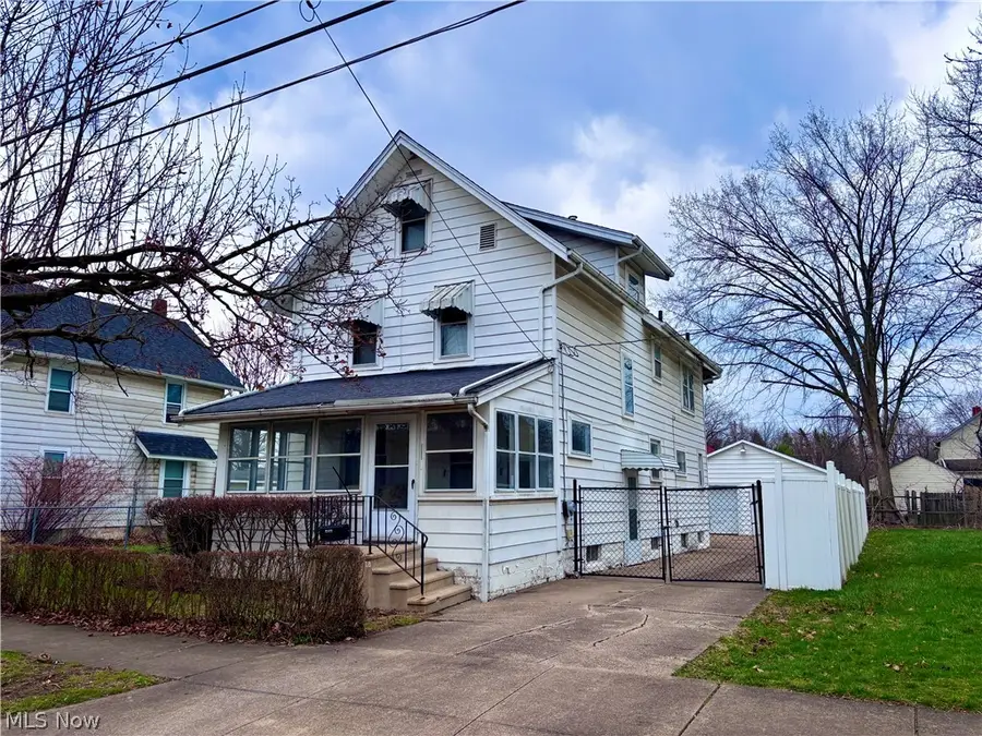 1211 California Avenue, Akron, OH 44314 - #2