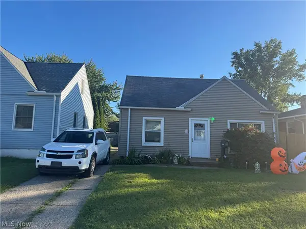 12301 Carrington Avenue, Cleveland, OH 44135