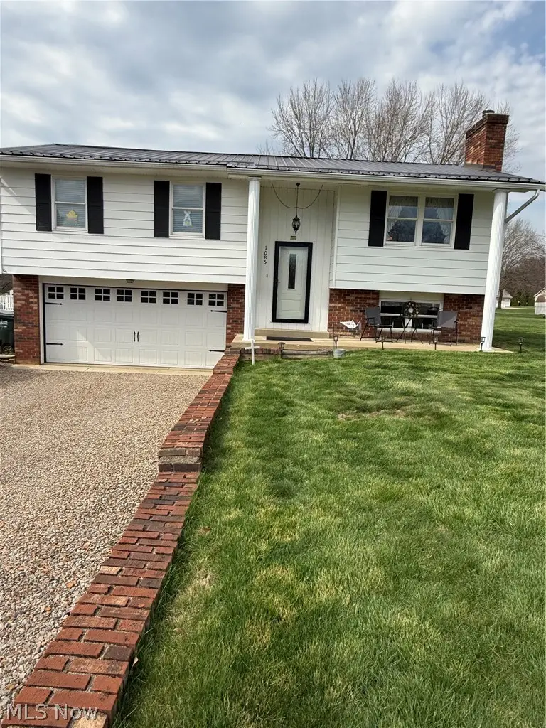 1085 Walter Drive, Zanesville, OH 43701 - #1