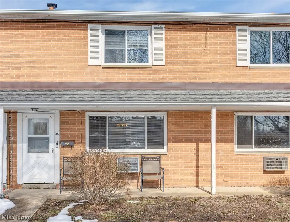 2472 Warren Parkway #20, Twinsburg, OH 44087 - #1