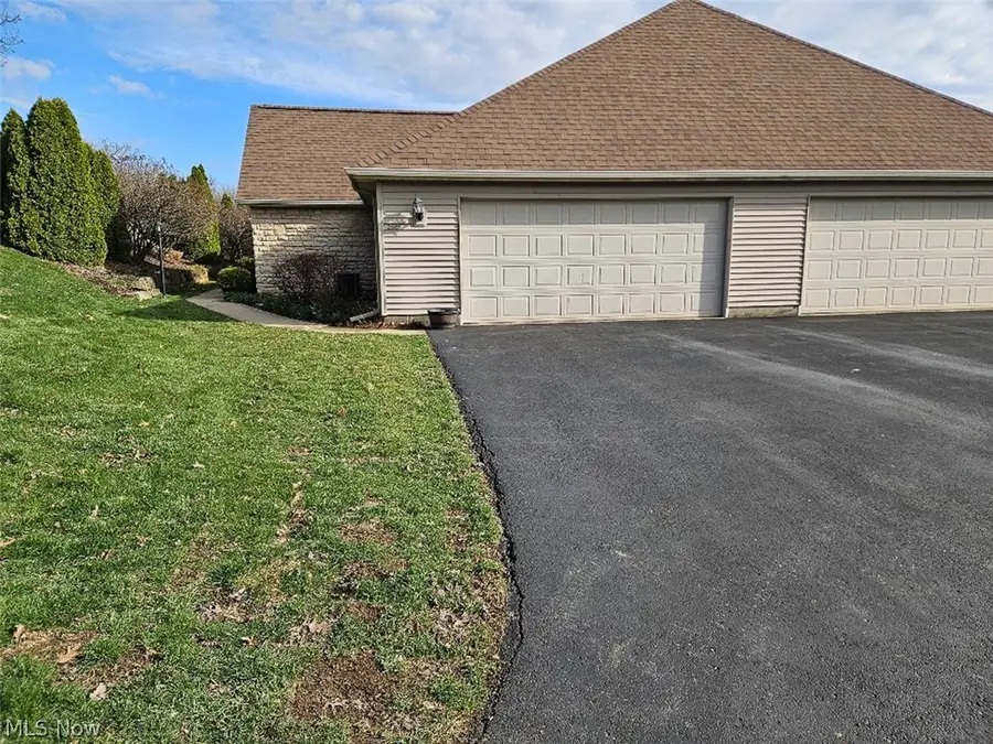 2585 Barnstone Sw Avenue, Canton, OH 44706 - #2