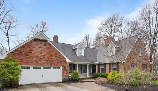 2270 Edgeview Drive, Hudson, OH 44236