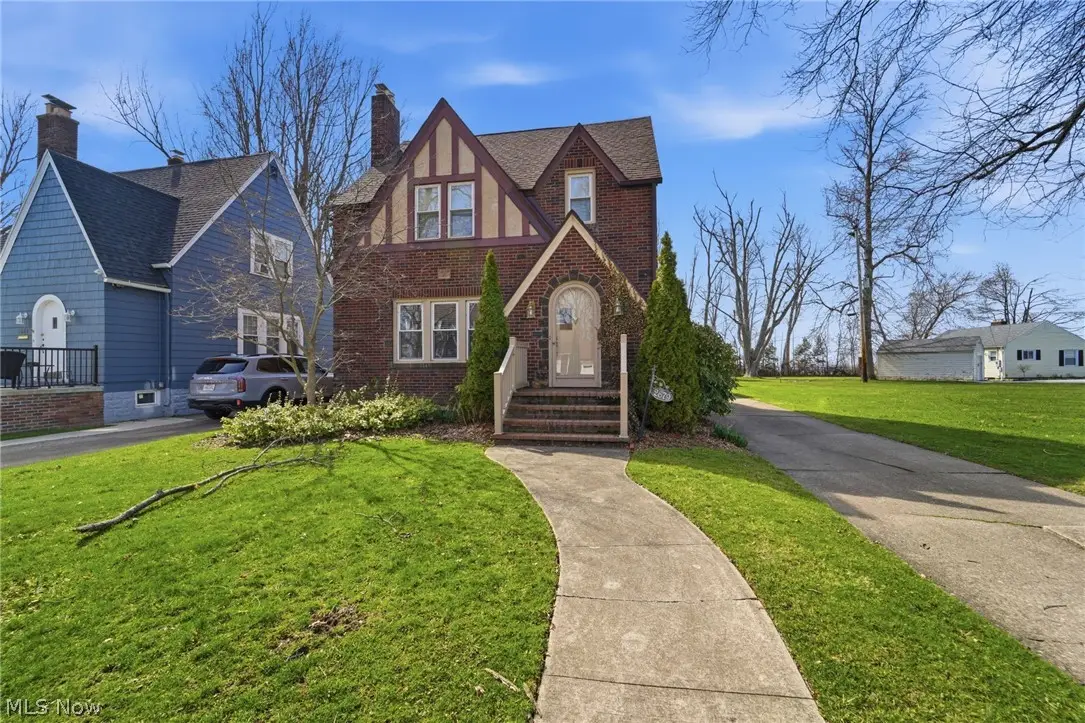 2679 Walnut Boulevard, Ashtabula, OH 44004 - #1