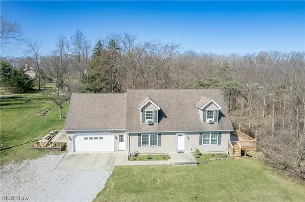 502 N Swinehart Road, Orrville, OH 44667