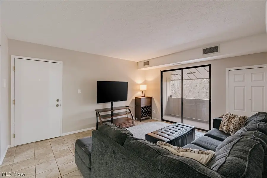 1680 Cedarwood Drive #343, Westlake, OH 44145 - #3