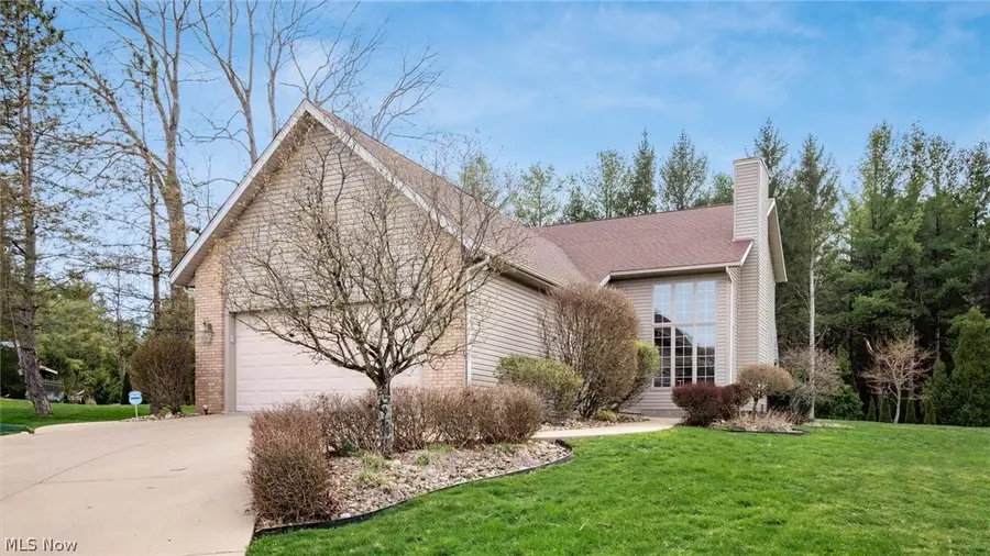 360 Walters Way, Zanesville, OH 43701 - #2