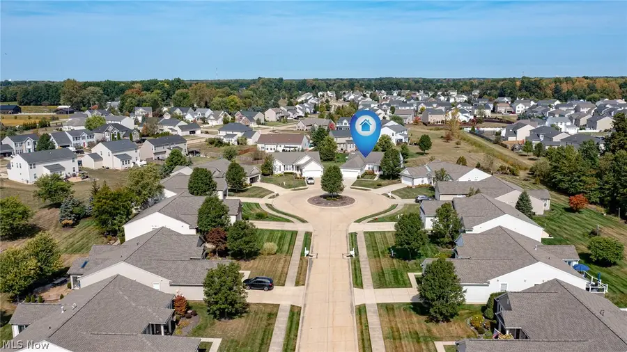 9119 Chatham Circle, North Ridgeville, OH 44039 - #2