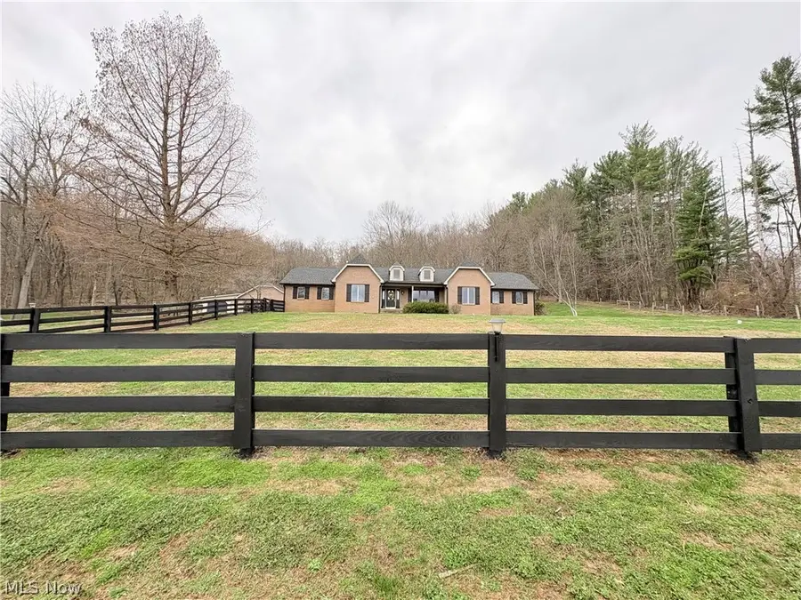 4770 Airy View Drive, Dresden, OH 43821 - #3