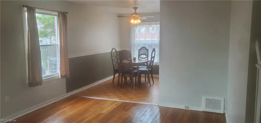 21971 Crystal Avenue, Euclid, OH 44123 - #2