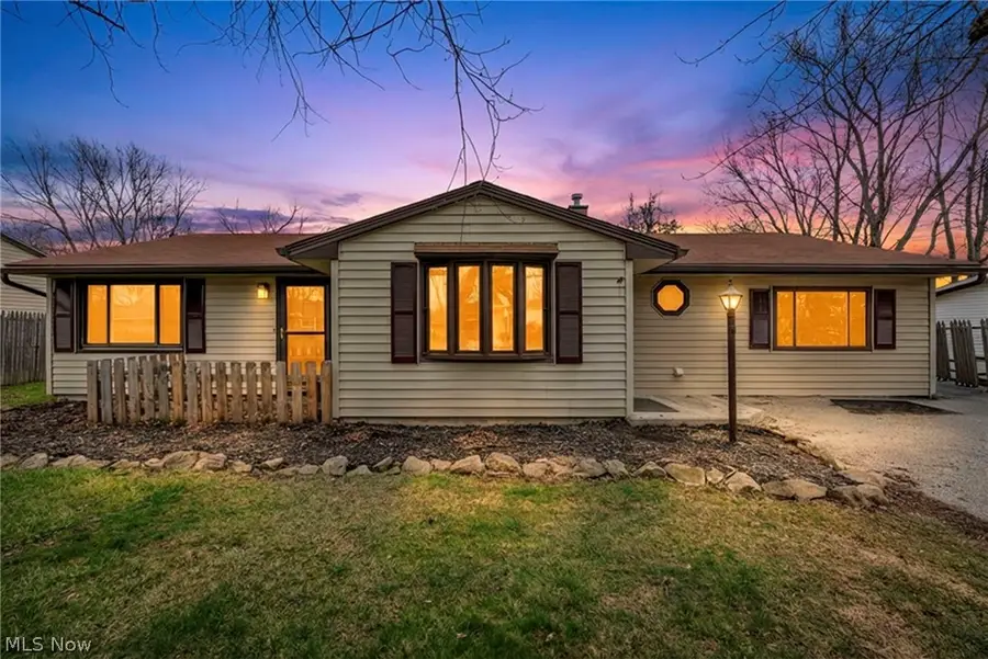 7366 Primrose Drive, Mentor On The Lake, OH 44060 - #2