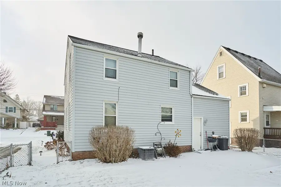 942 Bellflower Sw Avenue, Canton, OH 44710 - #3