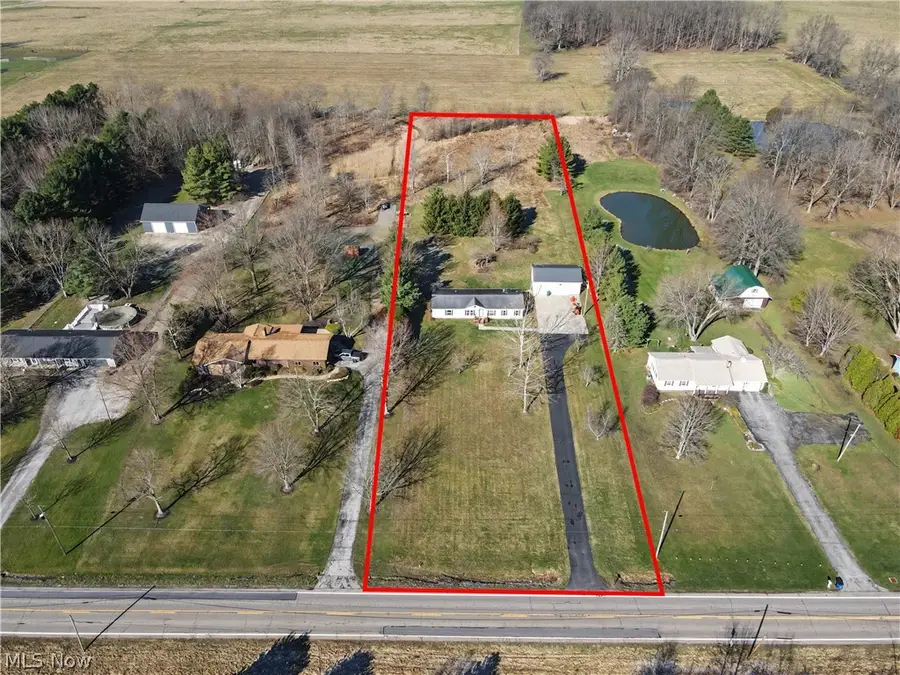 2122 S Pricetown Road, Diamond, OH 44412 - #2