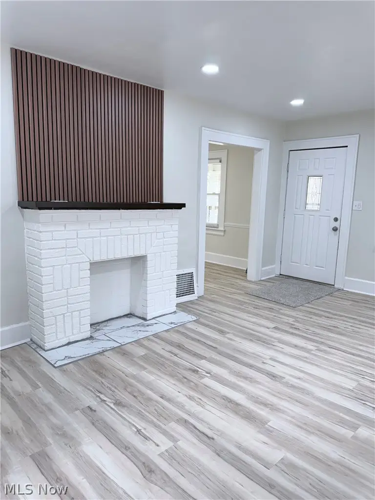 569 Barwell Street, Akron, OH 44303 - #2