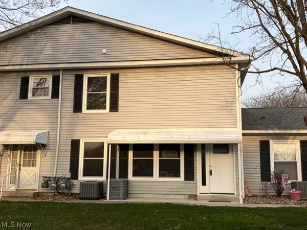 1319 Pembrooke Drive #C, Salem, OH 44460