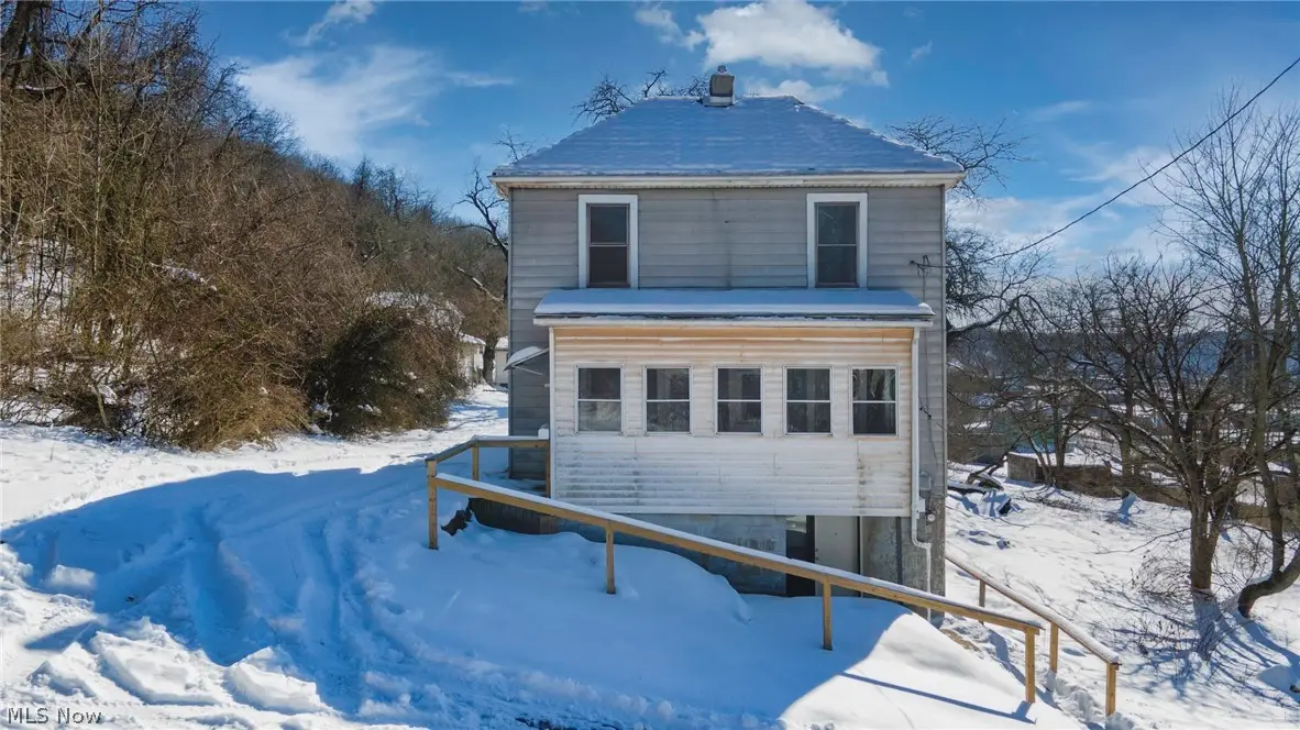 324 Loeb Street, Weirton, WV 26062 - #1