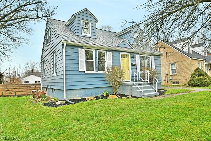 1787 Bonnie Brae Ne Avenue, Warren, OH 44483 - #2