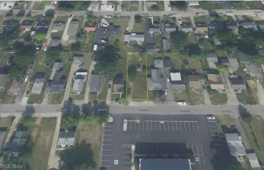 69 Lawrence Avenue, Columbus, OH 43228 - #3